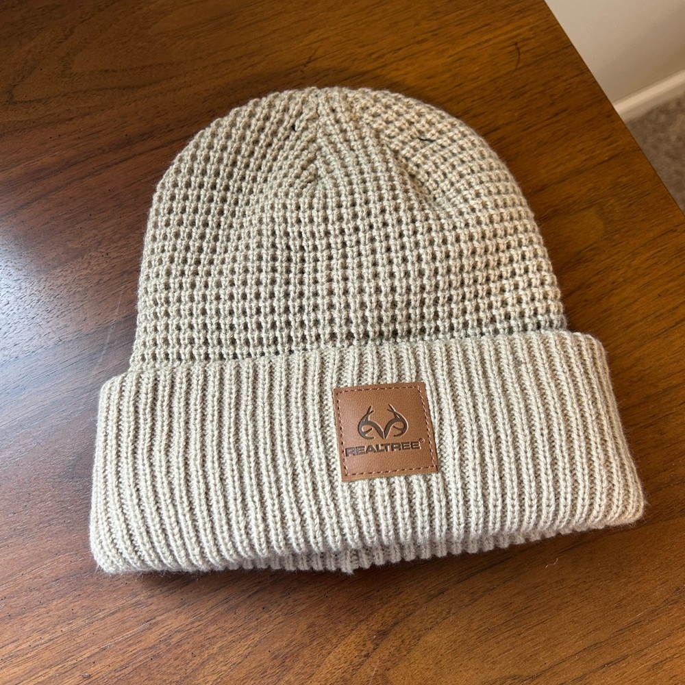 Realtree Tan Knit Beanie